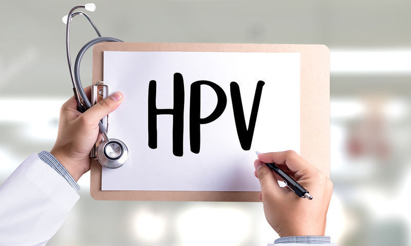 How frequent are subclinical lesions caused by HPV in the general population and what is the incidence compared to the incidence of genital warts ?